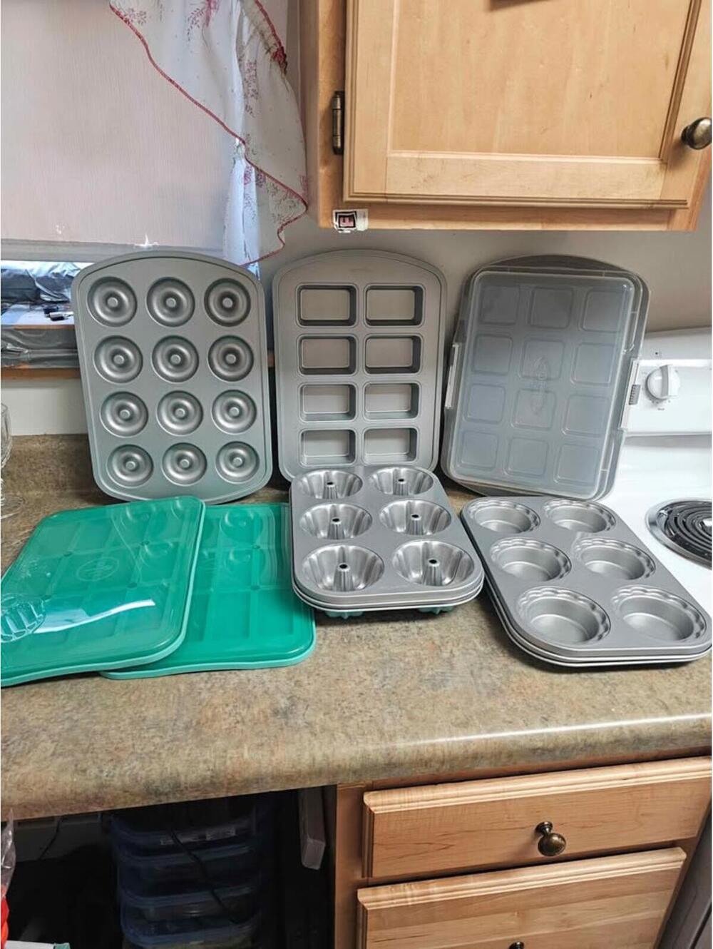 Pampered Chef Bakeware